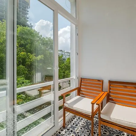 Διαμέρισμα Flat With Balcony 4 Min To Akmerkez Mall In Etiler *